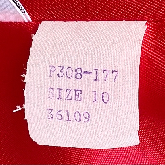 Pendleton Pure Virgin Wool Petite Red Cropped Blazer Size 10 - Picture 9 of 10